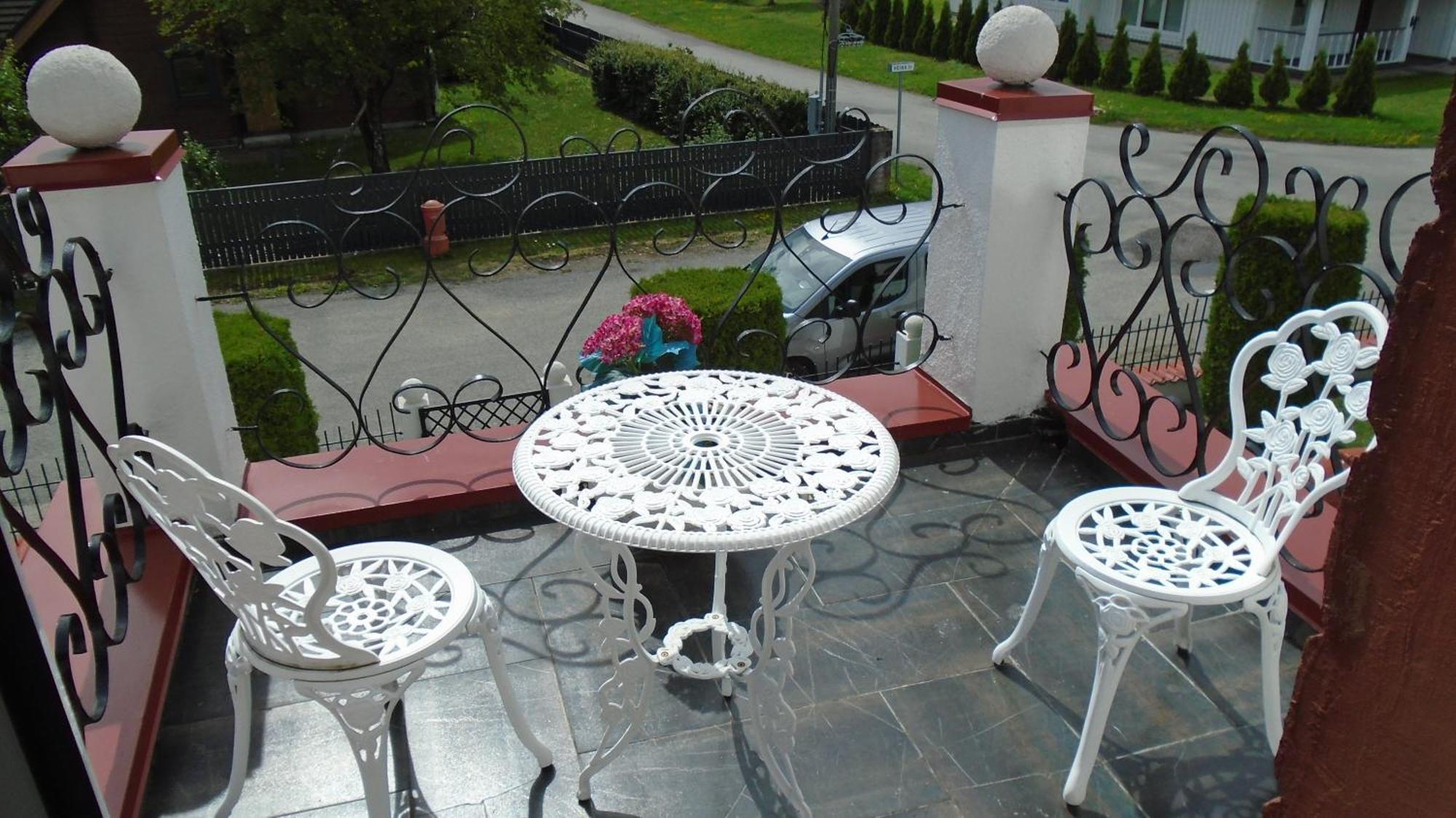 Hotel Getliin Saku Exteriér fotografie